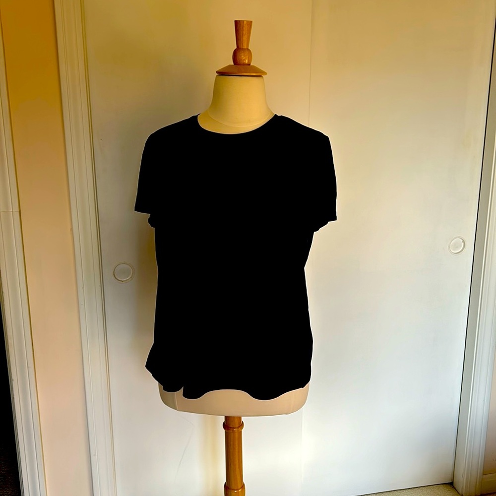 Athleta tulip back top